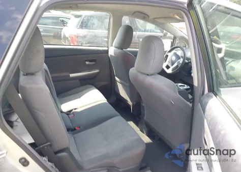 2013 Toyota Prius V Two из США, поврежденный, VIN JTDZN3EU9D3276428